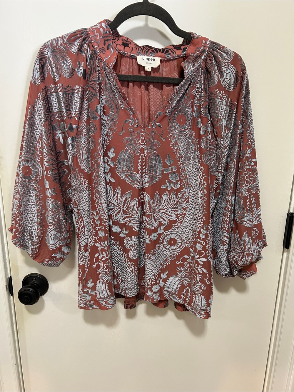 Umgee Rust and Light Blue Paisley V-Neck Peasant Blouse